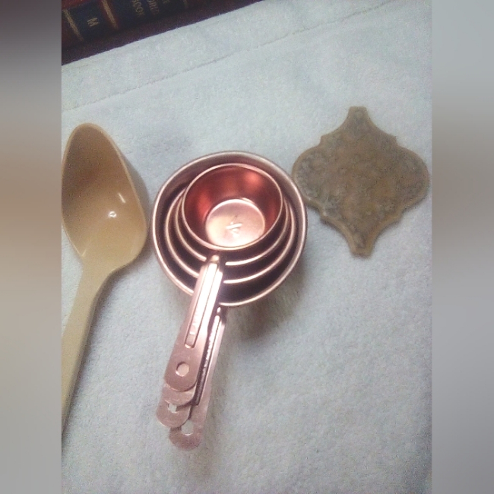 Four Vintage 1950 Color Craft Aluminum Copper Color Measuring Cups